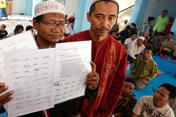 Sampang still not safe for Shia Muslims in Indonasia, despite recent reconciliation attempts