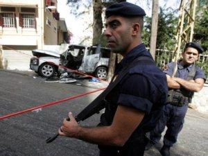 طلب الإعدام لـ 14 شخصاً بتهمة وضع عبوات استهدف بعضها سيارات تابعة لحزب الله اللبناني