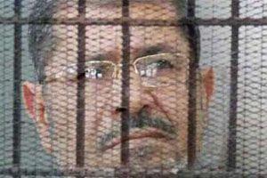 Mursi zaprijetio skandalom