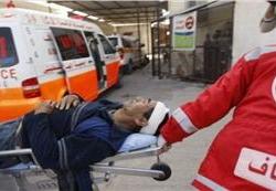 Palestinian youth injured in Israeli forces shooting in northern Gaza