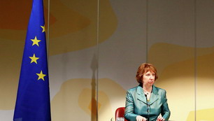 Nucléaire: Ashton accepte de se rendre à Téhéran