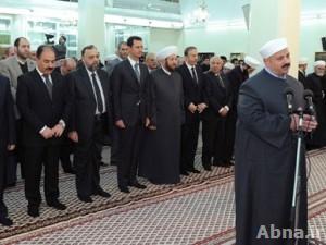 الرئيس الأسد يشارك في احتفال ديني بعيد المولد النبوي في جامع الحمد بدمشق