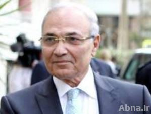 أنباء عن وصول "شفيق" للقاهرة