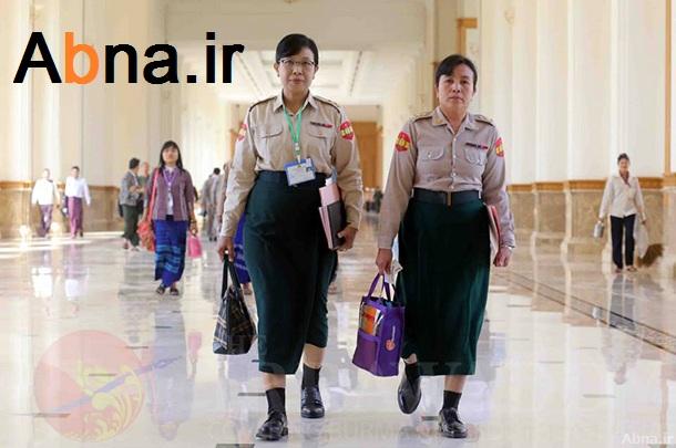 တပ္မေတာ္မွ အမ်ိဳးသမီး လႊတ္ေတာ္ ကုိယ္စားလွယ္ ၂ ဦး စတင္ ခန္႔အပ္