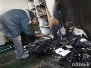 مستوطنون يحرقون مسجد علي بن أبي طالب في دير استيا شمال سلفيت