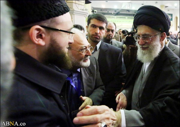Image / Participants in Islamic Unity Conference Meet Supreme Leader - 2