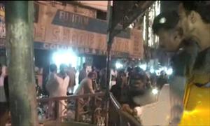 کراچی اور حیدرآباد سمیت سندھ بھر میں 37 دھماکے   	