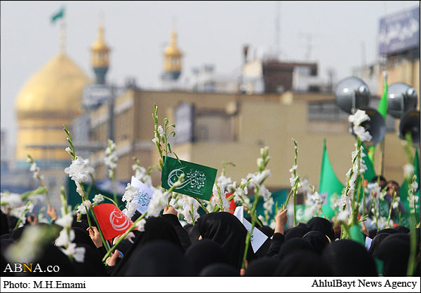 Symbolische Begrüßung der Ankunft von Hazrat Masuma in der Stadt Qom