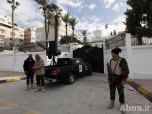 مصر تجلي بعثتها الدبلوماسية من ليبيا بعد خطف خمسة منهم