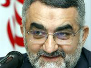 بروجردی: جوہری مسئلے پر قومی اتفاق رائے ہے