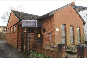 UK: Residents oppose plan to expand Dorking Muslim Centre by 600%