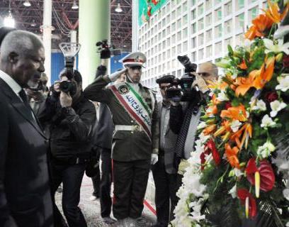 Kufi Anan im Schrein von Imam Khomeini