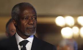 Kofi Annan et la délégation qui l'accompagne lui cherchent la stabilité, la tranquillité et la paix dans le monde