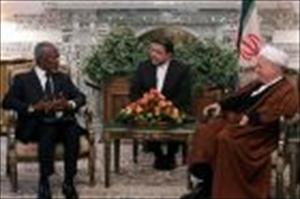 Annan und Rafsanjani treffen sich zu einem Meinungsaustausch