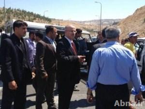 جيش الإحتلال الإسرائيلي يحتجز موكب رئيس الحكومة الفلسطينية