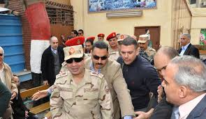 Egypte: un groupe d’Al-Qaïda menace de s’en prendre au chef de l’armée