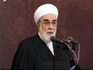 امام خمینی (رح) کی قیادت میں اسلامی انقلاب کی کامیابی اس صدی کا معجزہ