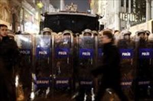 Weitere 500 Polizisten in Ankara vom Dienst suspendiert