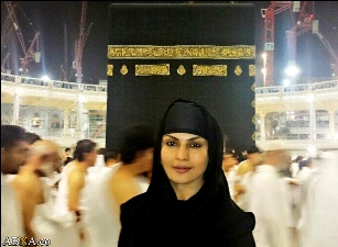 وینا ملک نے فلمی دنیا کو خیر باد کہہ دیا (تصویر)