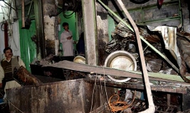 Pengebom bunuh diri ledakkan hotel
