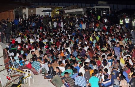 မေလးရွားတြင္ ဖမ္းခံရေသာ တရားမဝင္ ျမန္မာ အလုပ္သမားမ်ားကို သံရံုးမွ အသိအမွတ္ျပဳရန္ ျငင္းဆန္၍ အခက္ေတြ႔ေနၾက