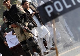 Majlis-e Wahdat-e Muslimeen official, other Shiites taken into illegal custody in Bhakkar