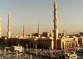 Six Arabian Oud workers embrace Islam