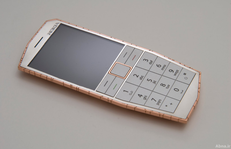 ကိုယ္အပူခ်ိန္သံုး အားျဖည့္ႏိုင္မယ့္ Nokia E-Cu ဖုန္း