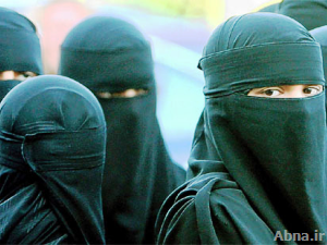 فتيات بريطانيات يتدفقن على سوريا للزواج من "جهاديين" بعد غسيل أدمغتهن