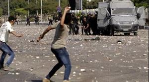 Condenan a 37 estudiantes egipcios por participar en protestas