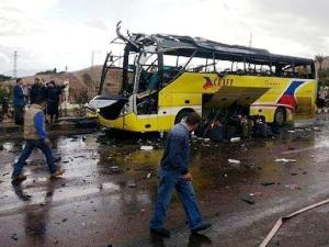 عملية تفجير حافلة سياحية في مصر تستهدف جر إسرائيل إلى الصراع بالمنطقة