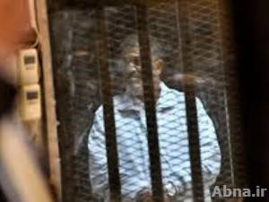 استئناف محاكمة مرسي وتبرئة رجال شرطة مصريين من قتل متظاهرين