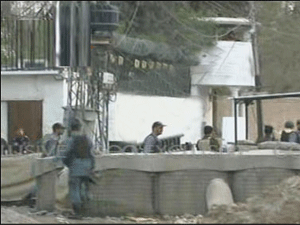 پشاور میں ایرانی قونصل خانے کے قریب دھماکا،2ایف سی اہلکار شہید