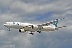 Pakistan International Airlines starts flights to Mashad for Shia pilgrims