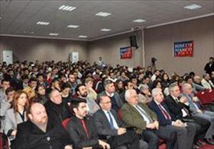 İstanbul Gelişim Üniversitesi'nde Hocalı Konferansı / Foto
