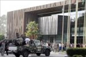 Zwei libysche Abgeordnete bei Angriff auf Parlament in Tripolis verletzt