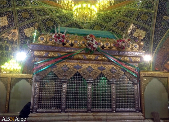 بالصور / تنظيف مرقد السيدة رقية بنت الإمام الحسين (ع) في دمشق
