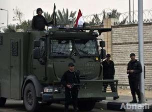إلقاء القبض على مجموعة إرهابية تقوم بتصنيع العبوات الناسفة في مصر