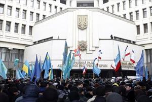 Крым “Мүстәгиллик һаггында бәjаннамә”ни гәбул едиб