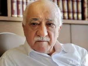 غولن يدعو لدستور جديد ويهاجم أردوغان