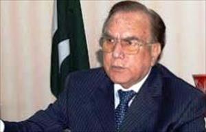 پاک ایران گیس پائپ لائن منصوبہ سرد خانے میں ڈالنا ناقابل فہم ہے: منظور وٹو
