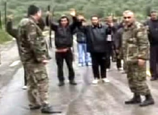 Суриjа Ордусуна силаһларыjла тәслим олан 55 jараглы сәрбәст бурахылды