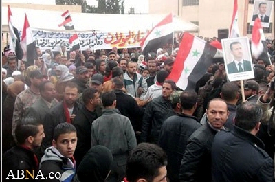 بالصور / مسيرة حاشدة في القنيطرة تأييدا للجيش السوري في مواجهة الإرهاب