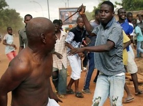 Youths of Central African Republic form self-defense groups against armed gangs
