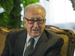 «الابراهيمي» يزور طهران لإجراء محادثات بشأن الأزمة السوریة