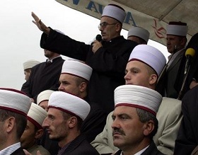 Serbian Army Opens Prayer Room for Muslim Soldiers