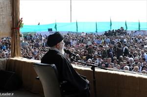 Ajetullah Hamenei: Iranska nacija pokazala svijetu da može prevazići sve izazove
