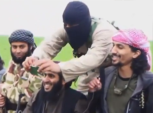 عناصر من "داعش" يعلنون "الجهاد" ضد السعودية ويصفون ملكها بـ "ابن سلول"