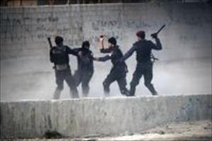 بحرین: دسیوں جوان گرفتار کر لئے گئے
