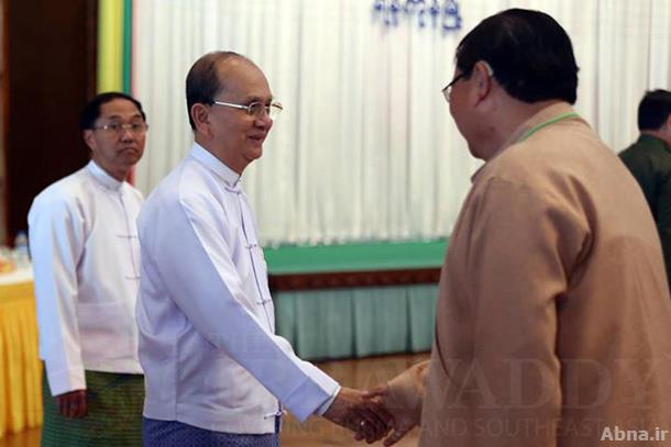 ႐ိုဟင္ဂ်ာဟု သန္းေခါင္ စာရင္းတြင္ ေရးသြင္းမႈ ခြင့္မျပဳဟု သမၼတ ေျပာ